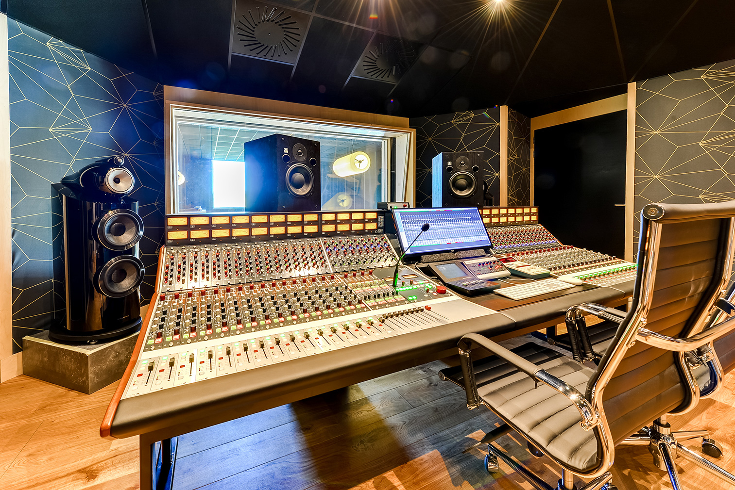 online music recording studio